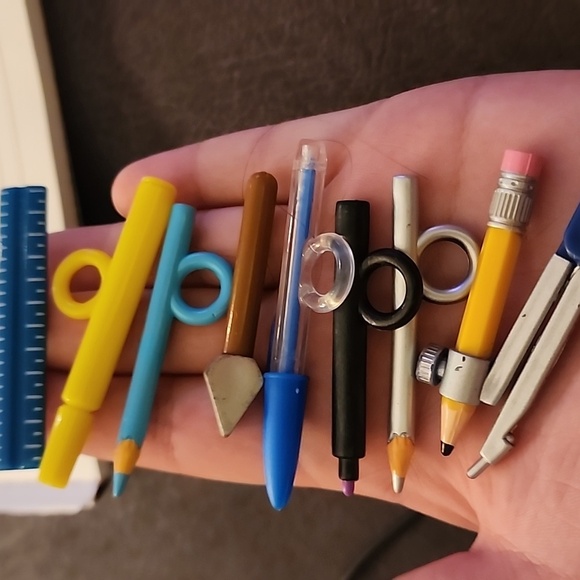 Colorful Mini School supply Set - Picture 2 of 3